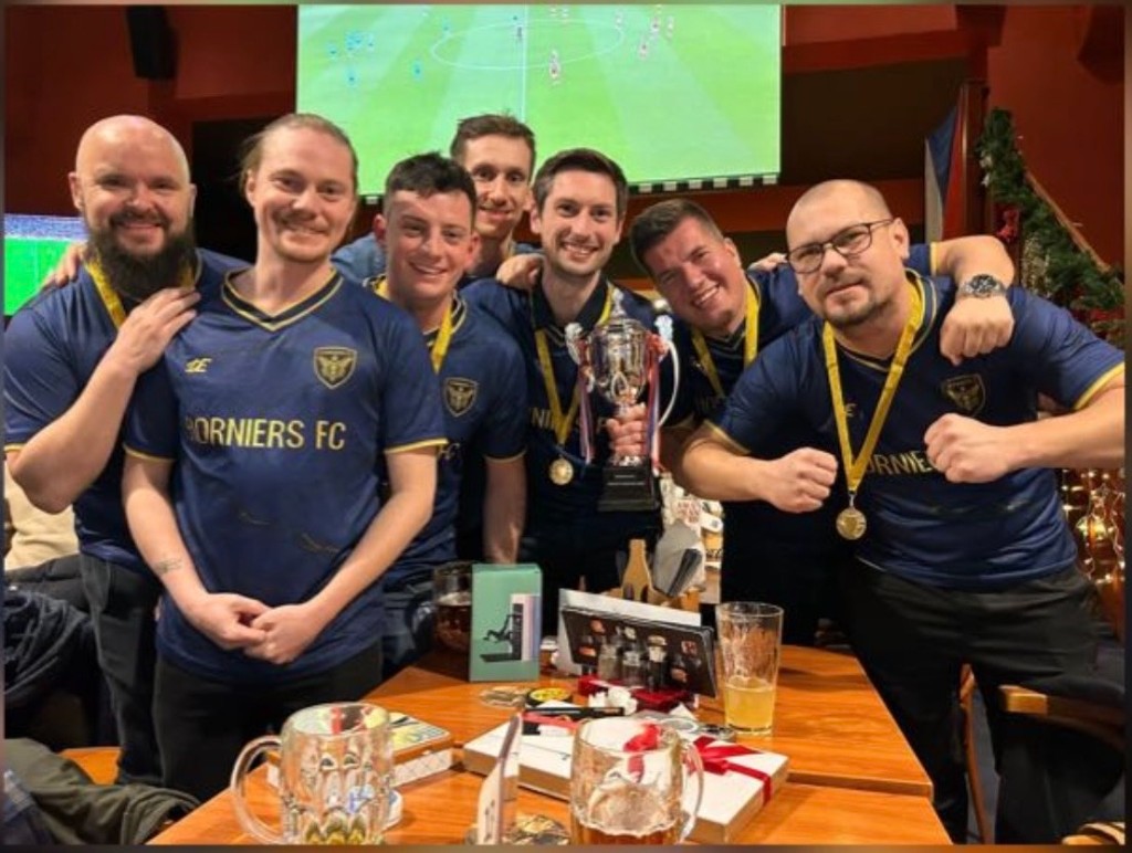 Horniers FC with the Hanspaulka trophy